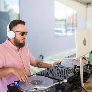 Meet your Posher, Gene